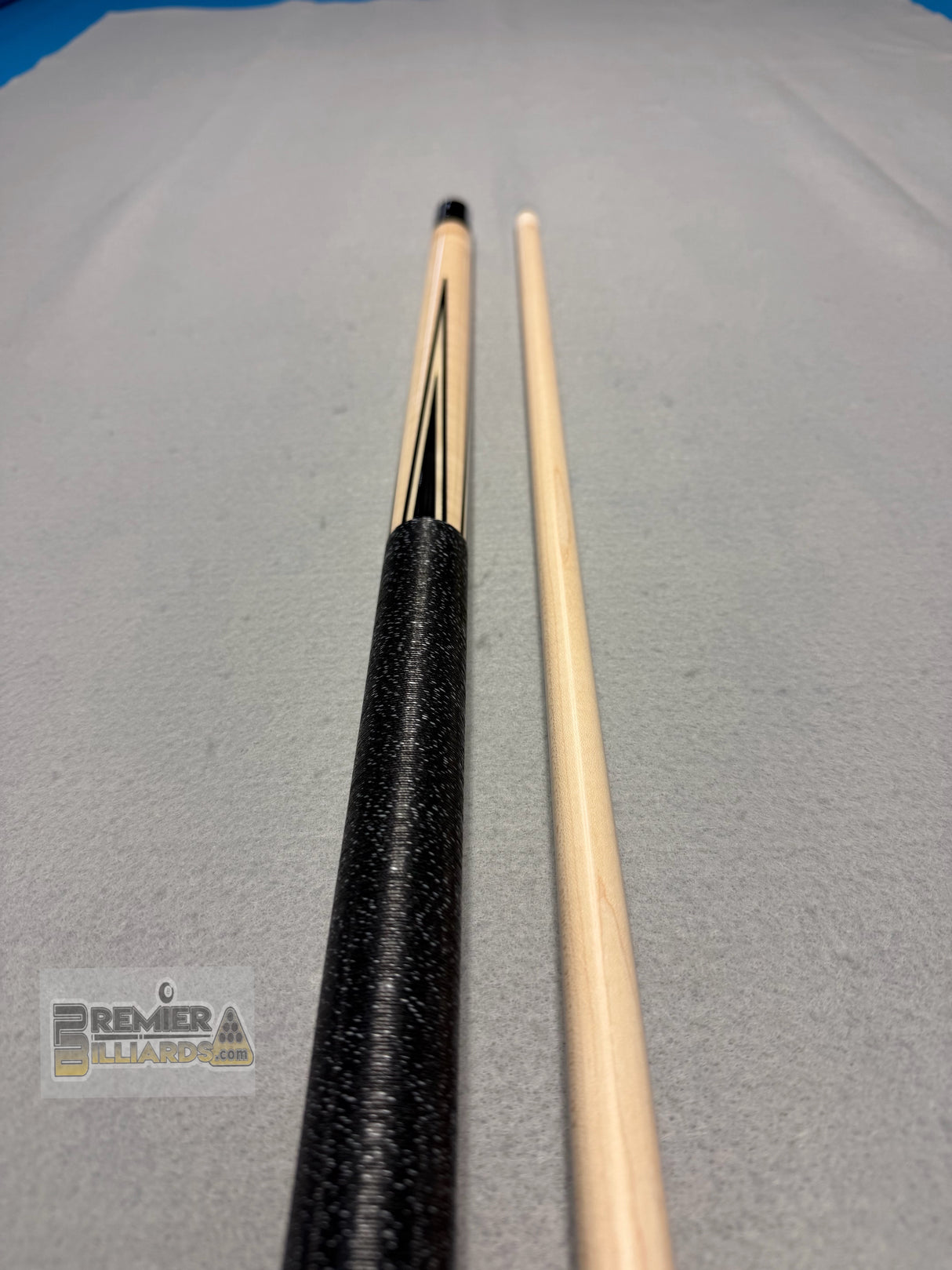 Joss Cue-Model J5352