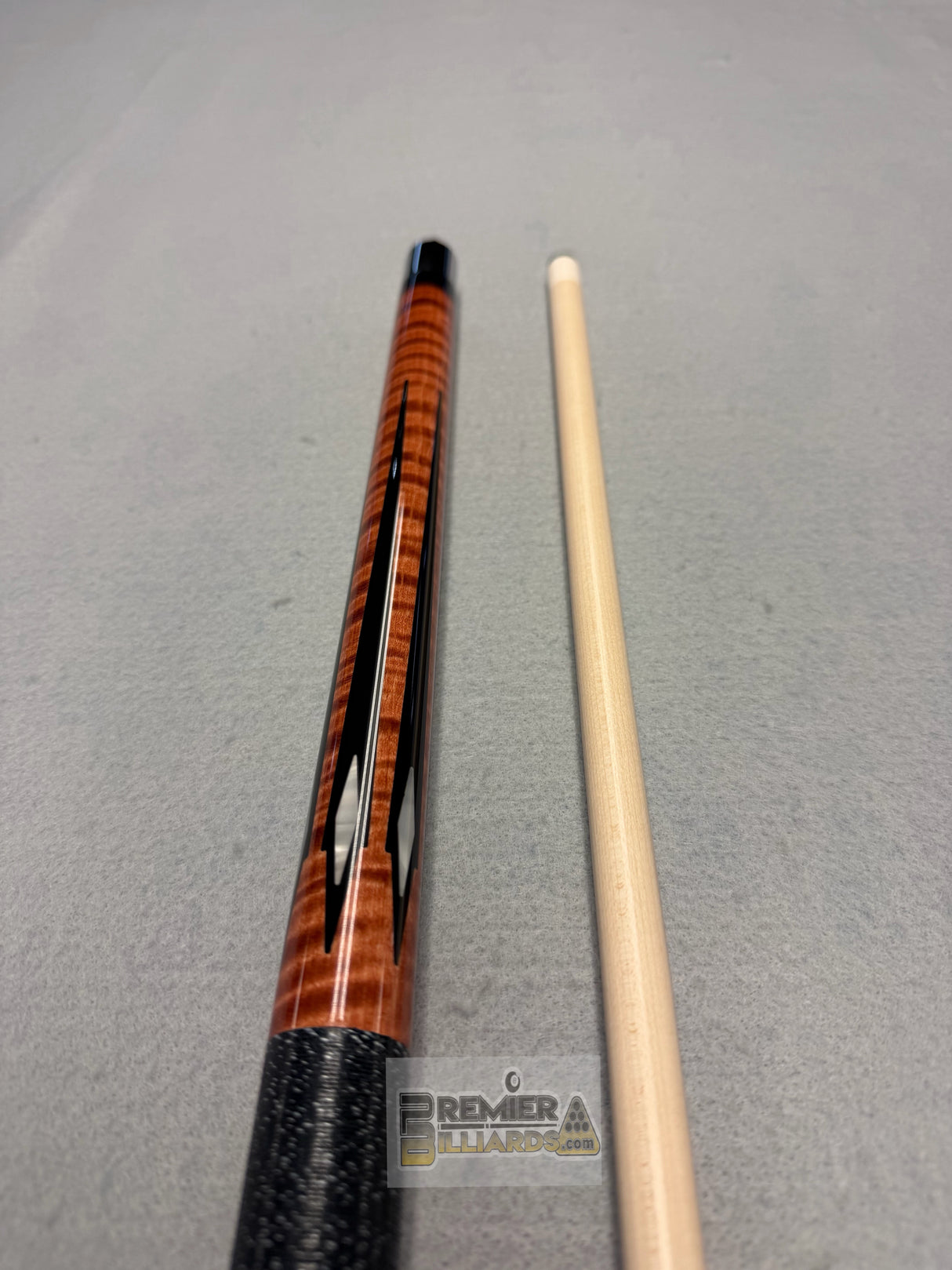 Joss Cue-Model J5357