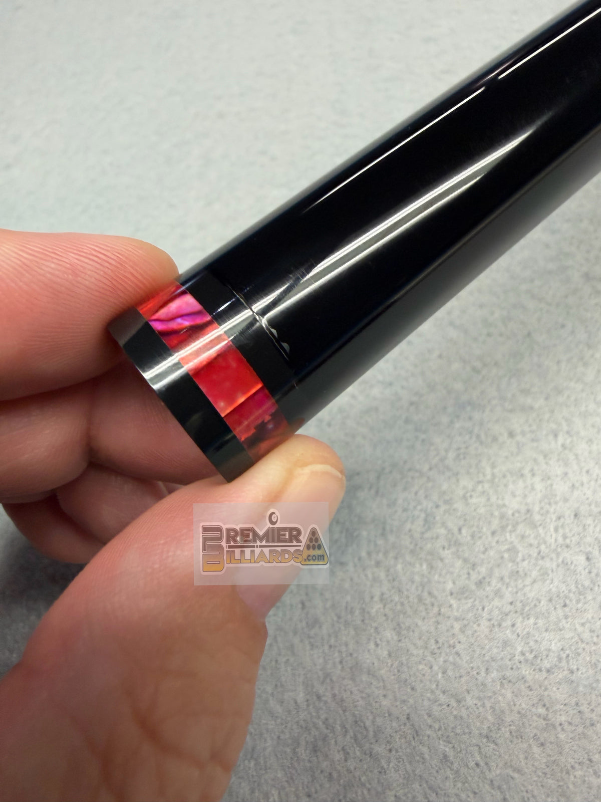 BLEMISHED--Meucci BMC Glass Rose Black/Red with Meucci Carbon Pro Shaft