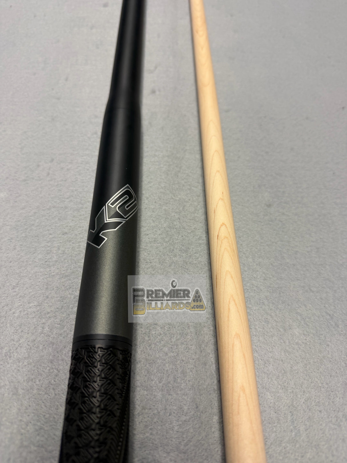 PRE-OWNED Koda K2 Break Jump Cue Gray