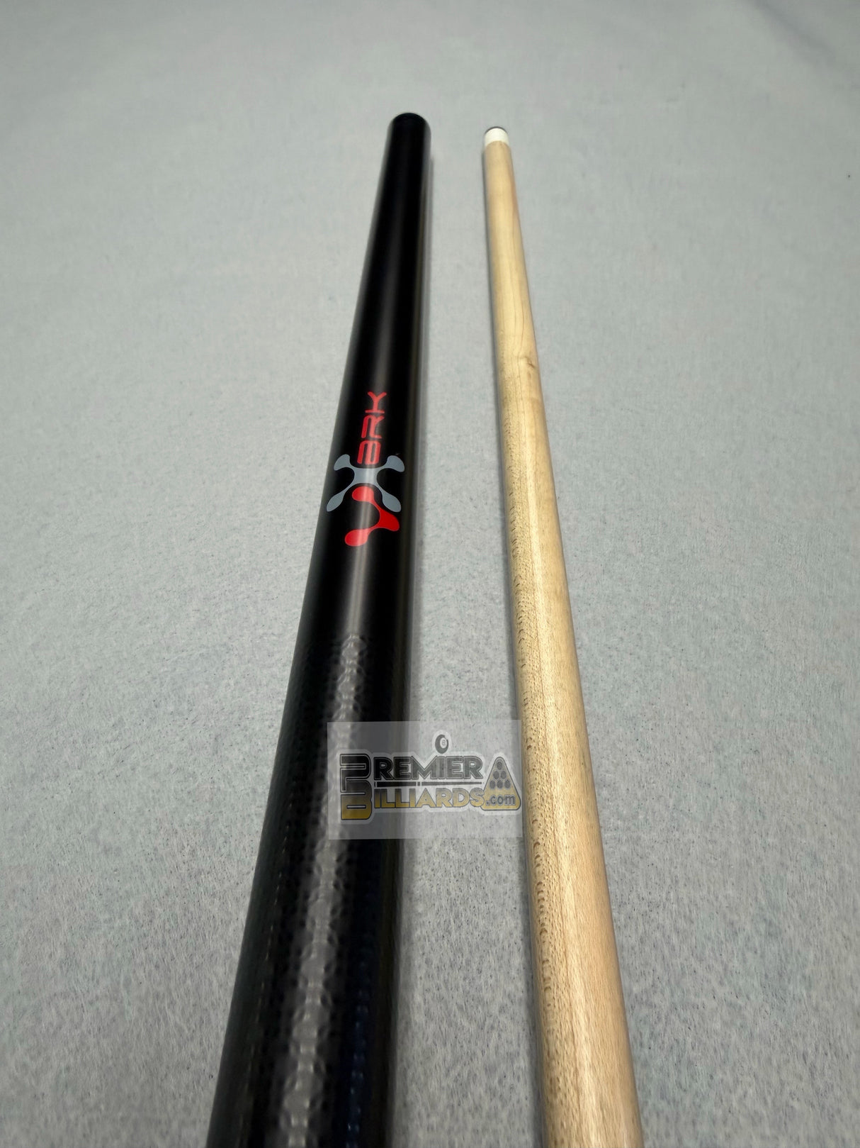 PRE-OWNED Poison VX Break Cue-Black