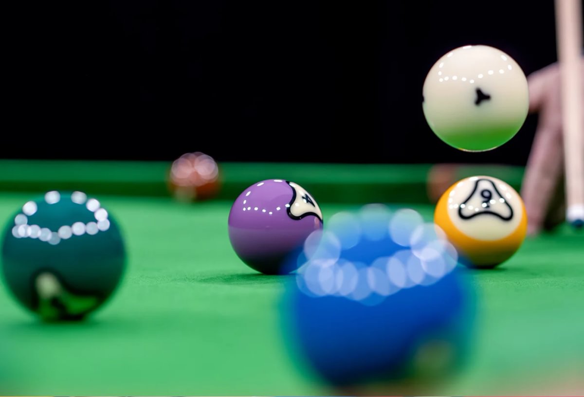 Dynaspheres Palladium TV 572 Pool Ball Set